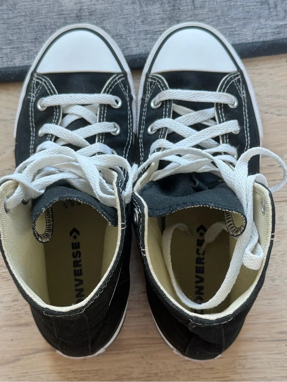 Converse Black High-Top Kids Sneakers with White Laces Youth Size 3